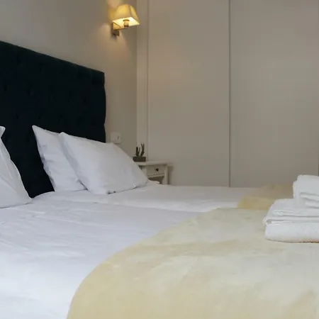 Daire Augusta Street 213 - 2 Esq